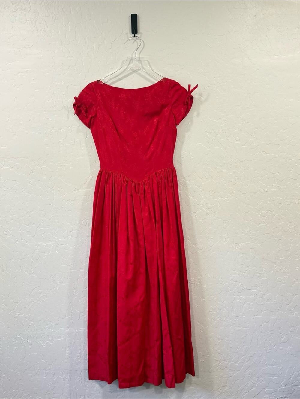 Vintage 1950's Sweetheart Neck Midi Dress
